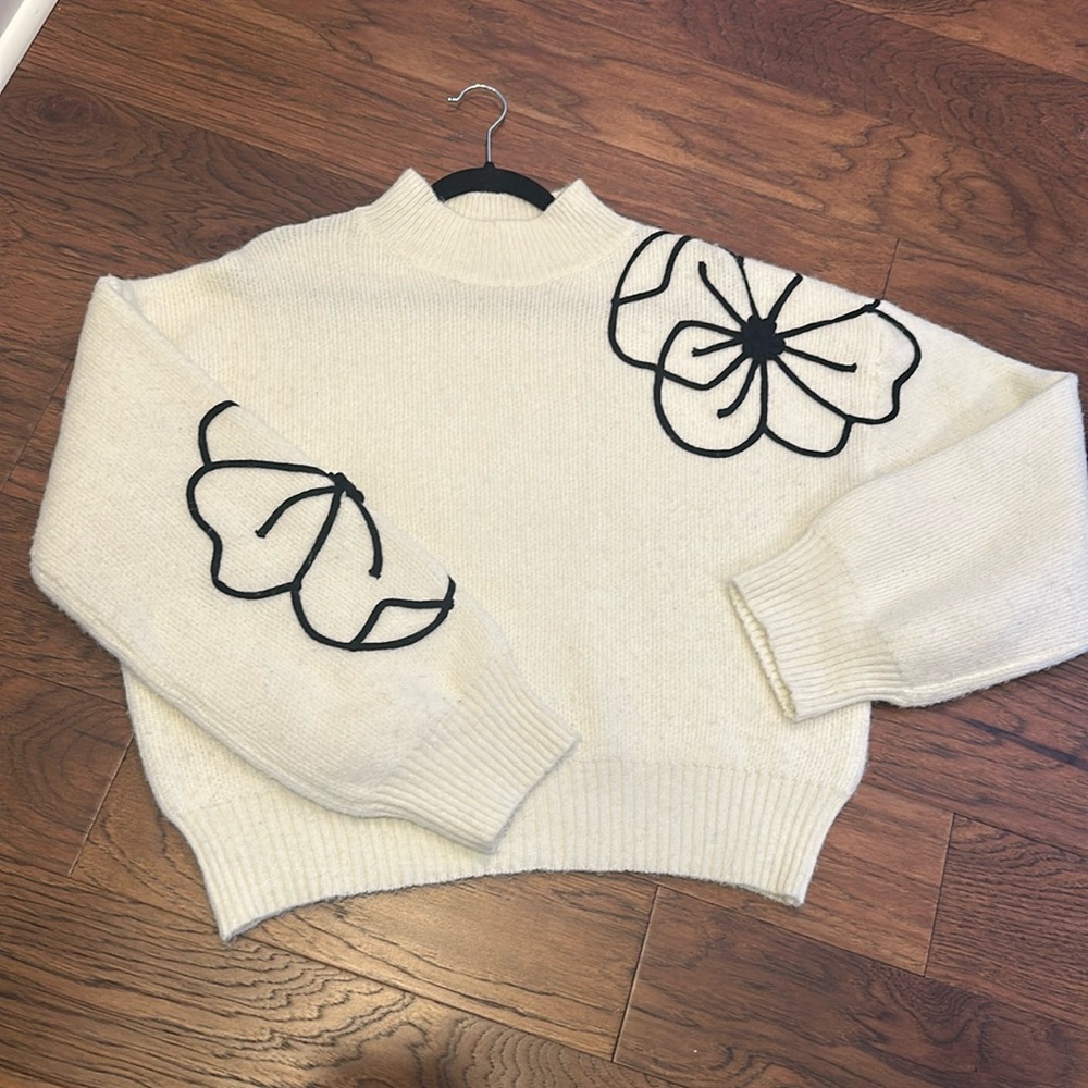 Gilli flower sweater